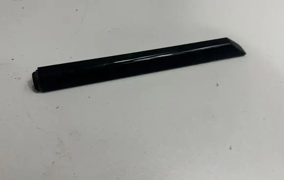 BMW i4 Front door glass trim molding 7482982