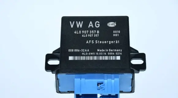 Audi Q7 4L Light module LCM 4L0907357B