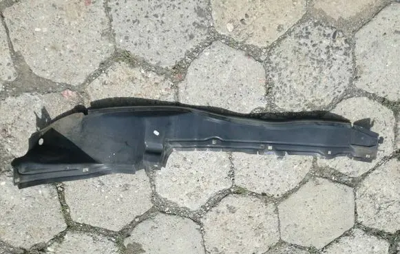 Mercedes-Benz E W124 Front wheel arch liner splash guards 1248840735