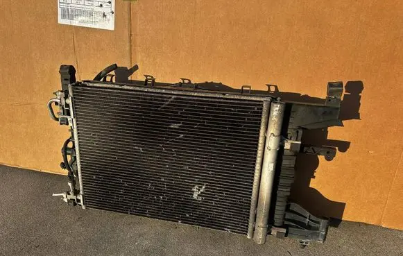 Chevrolet Orlando Radiator set 13252520 0130308451 16457013