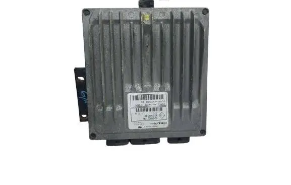 Dacia Logan I Engine control unit/module 8201002106 8201023847
