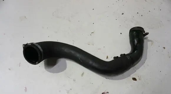 Ford Kuga I Intercooler hose/pipe PRZEWDRURA