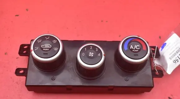 Hyundai Tucson JM Climate control unit 97250-2EXXX