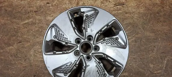 Hyundai Kona I R17 alloy rim 52910K4000 KT6115T