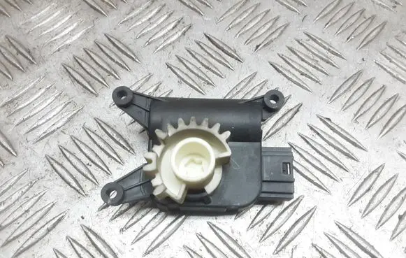 Seat Toledo III (5P) Air flap motor/actuator 0132801336