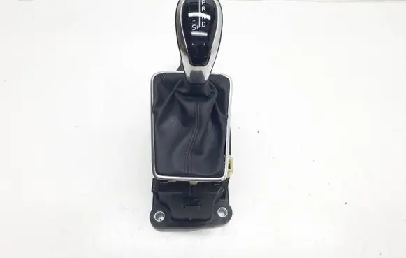 Volvo V40 Gear shift rod 31367679