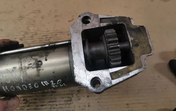 Ford Mondeo Mk III Starter motor