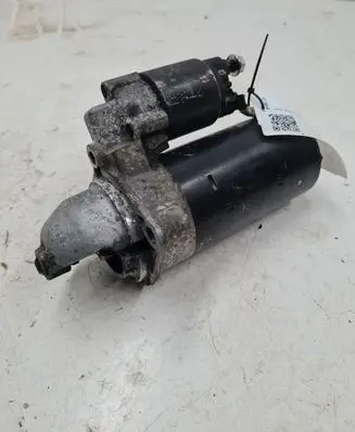 BMW 5 E39 Starter motor 0001109025