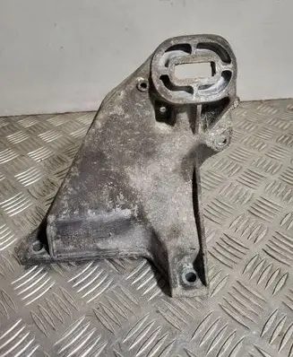 Audi A6 S6 C4 4A Engine mounting bracket 4A0199312
