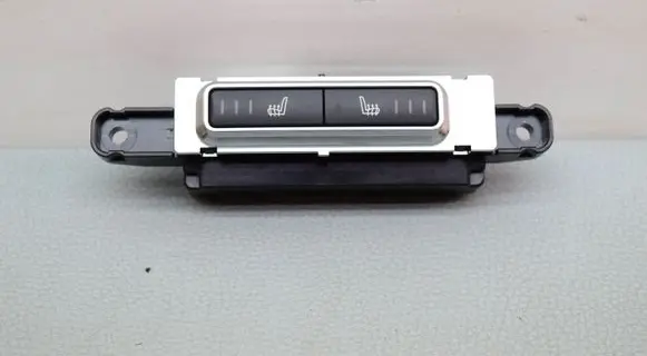 Land Rover Range Rover Sport L494 Seat heating switch FPLA14D694AA