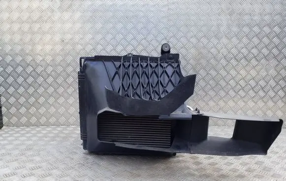Porsche Taycan 9J1 A/C cooling radiator (condenser) 9J1121250F 9J1260399B