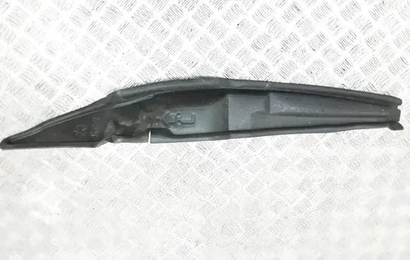 Chrysler Pacifica Fender foam support/seal 68225663A