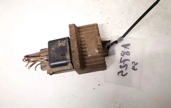 Renault Laguna II Glow plug pre-heat relay
