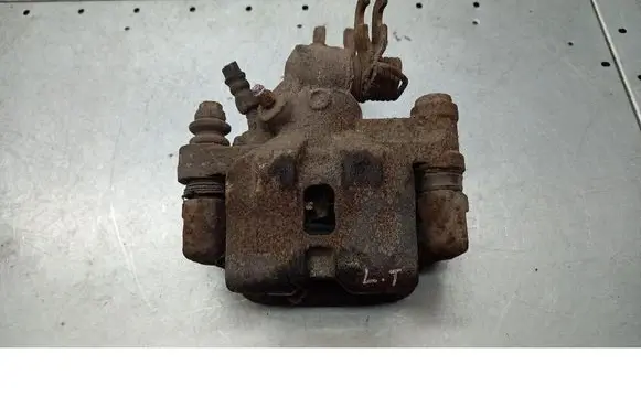 Mazda 626 Rear brake caliper