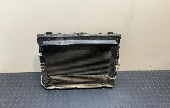 BMW 5 E60 E61 Radiator set 7534912 7534896 757890