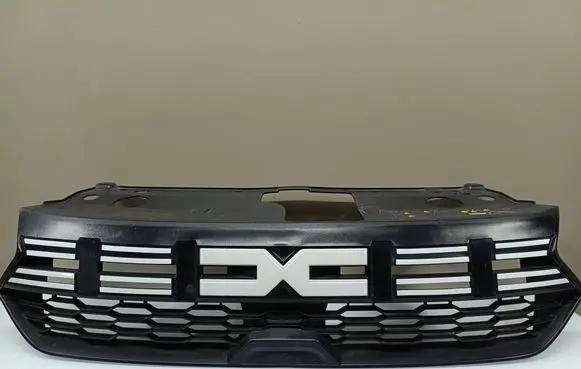 Dacia Sandero III Front grill 622561324R