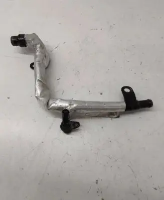 Audi A4 S4 B9 Engine coolant pipe/hose 06L121085AF