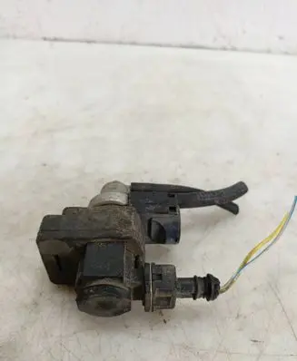 Renault Scenic II - Grand scenic II Turbo solenoid valve 8200270451 72190356