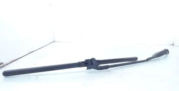Volkswagen PASSAT B5.5 Windshield/front glass wiper blade 3B1955410B