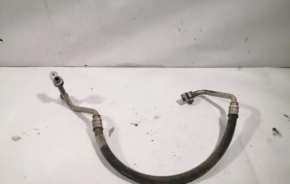 Air conditioning (A/C) pipe/hose