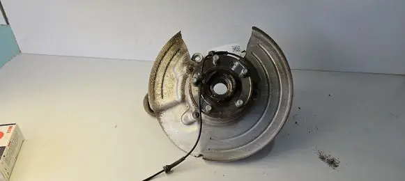 Land Rover Evoque I Rear wheel hub spindle/knuckle 28A83468 17A304A1157