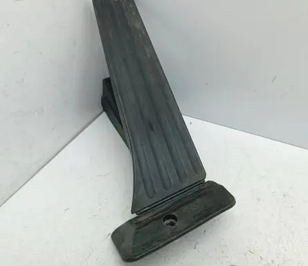 BMW 7 F01 F02 F03 F04 Accelerator throttle pedal 6852644 25916010 35426852644
