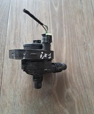 BMW iX1 Electric auxiliary coolant/water pump 5A020E0