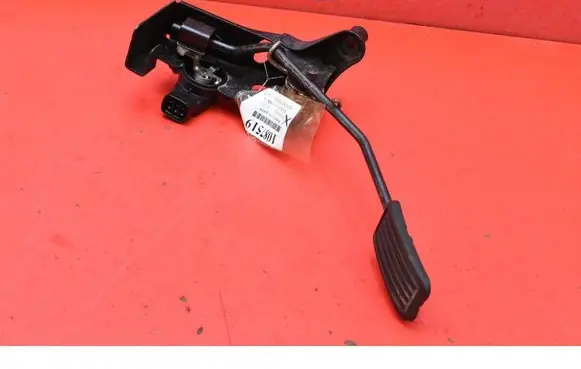 Toyota Yaris Verso Accelerator throttle pedal 7801052020