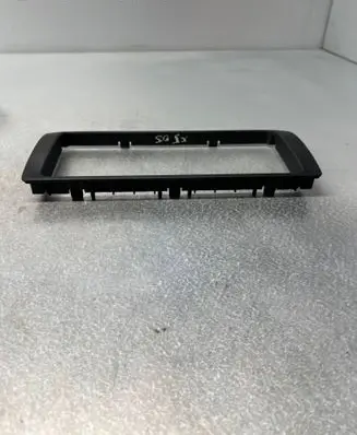 BMW X5 E53 Radio/GPS head unit trim 6908469