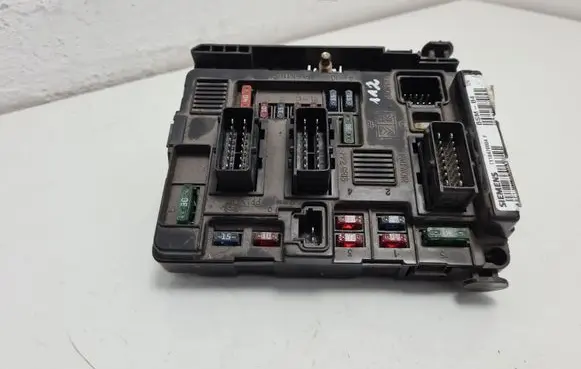Peugeot 407 BSM Control unit 964349878000