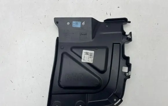 Ford Escort Fender foam support/seal N1WB16L558B