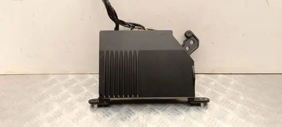 Volvo XC40 Sound amplifier 32264589AA
