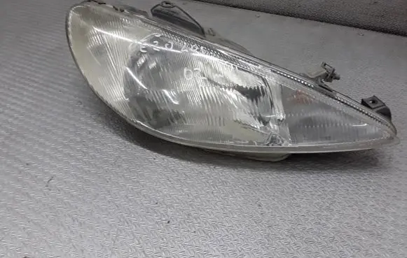 Peugeot 206 Headlight/headlamp