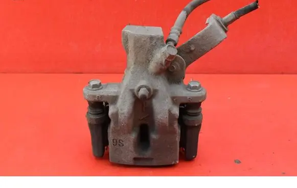 Suzuki Grand Vitara I Rear brake caliper