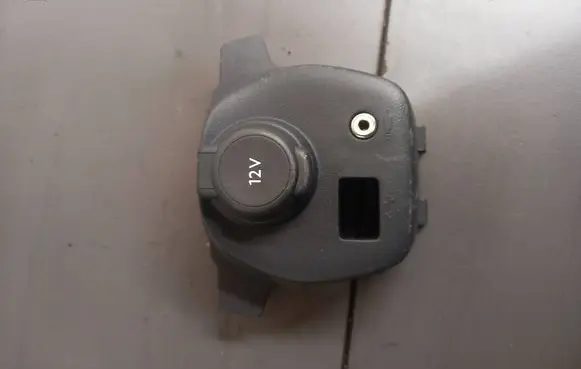 Toyota Aygo AB40 12 V Socket (front) 1389320X 554770H010