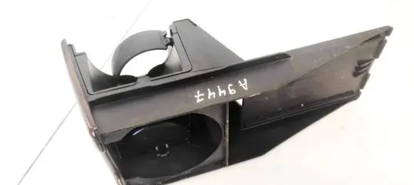 Volvo XC90 Cup holder 8674938