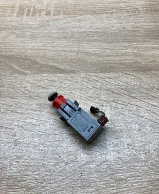 Opel Zafira A Brake pedal sensor switch 09185907