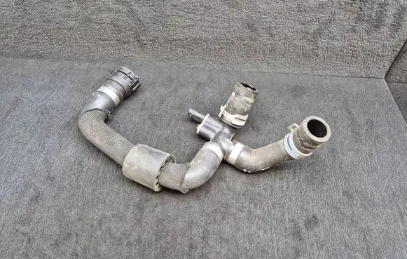 Audi Q7 4M Engine coolant pipe/hose 4M0819350Q 4M0121140H