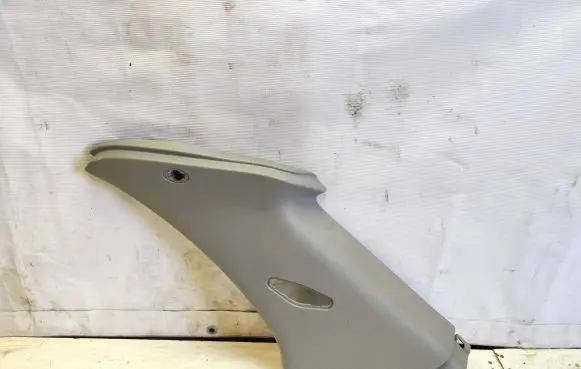 (C) pillar trim
