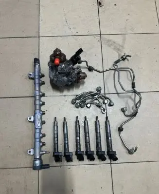BMW 7 G11 G12 Fuel injection system set 0445010819 0445216051 8514151