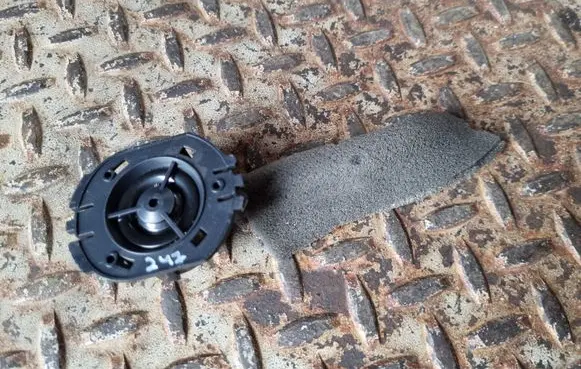 Nissan Qashqai Front door high frequency speaker 28148BR00A