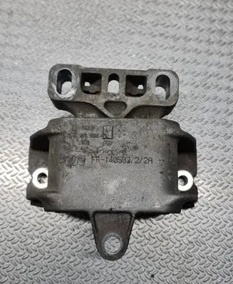 Volkswagen Golf IV Engine mount bracket 1J0199555
