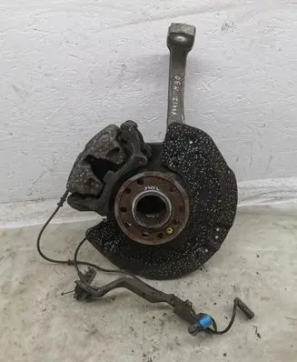 Mercedes-Benz C W205 Front wheel hub spindle knuckle 2052200