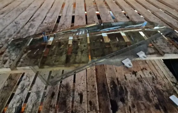 Mazda CX-5 Front door window glass four-door