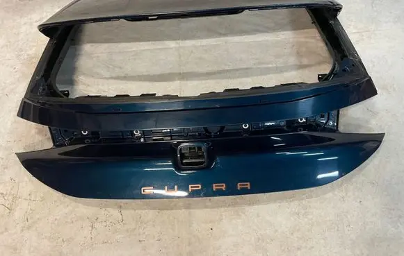 Cupra Born Tailgate/trunk/boot lid 10E827025B