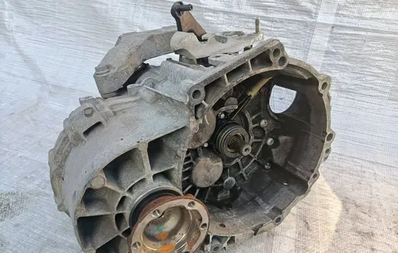 Seat Leon (5F) Manual 6 speed gearbox PFL