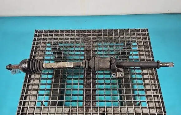 Front driveshaft