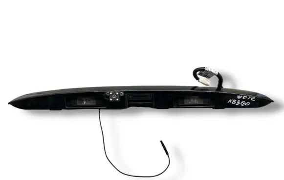 Nissan Note (E11) Trunk door license plate light bar 
