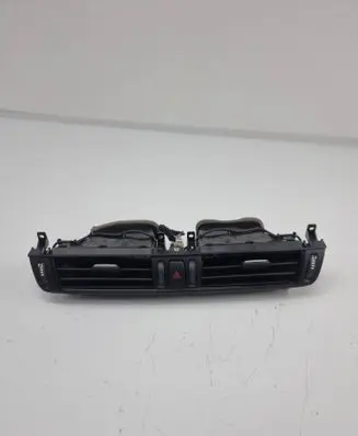 BMW X5 F15 Dash center air vent grill 9252648