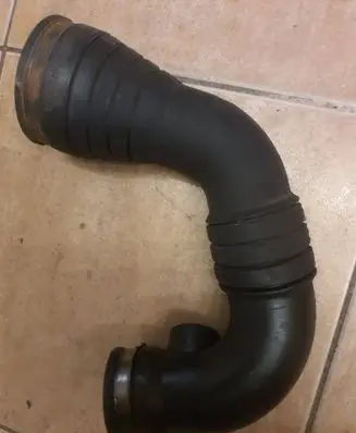 Intercooler hose/pipe